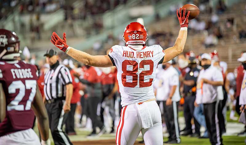 HOGS: Tight ends gotta block; Notes