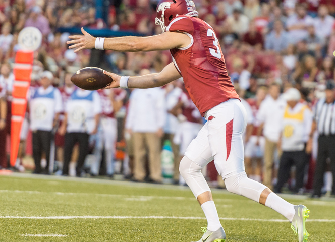 Hogs: Seeing your punter vs. #1 Bama not all bad; notes