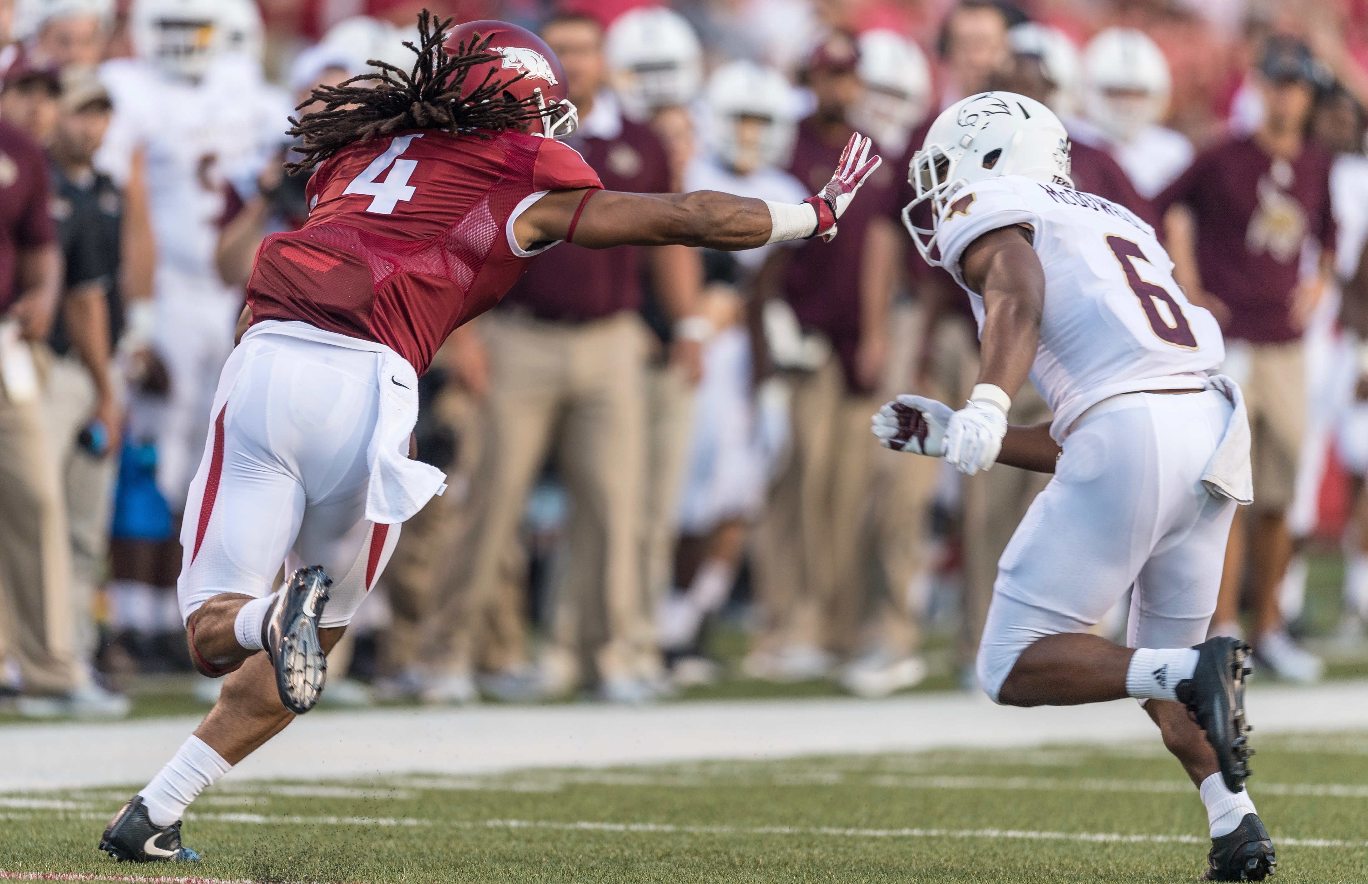 No. 24 Hogs torch Texas State 42-3